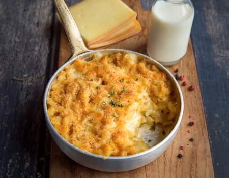 Mac and cheese with Entremont Raclette cheese